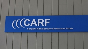 Carf fixa tese sobre isenção de contribuição previdenciária de plano complementar restrito